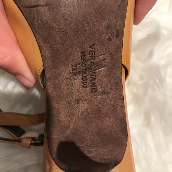 Authentic Designer Vera Wang Kitten Strap Patent Slingbacks - all leather 7.5M - Picture 8 of 8